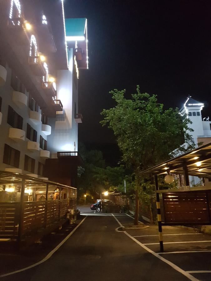 Garden Hotel Idzsongbu Kültér fotó